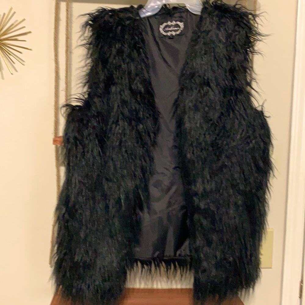 Large Sleeveless Faux Fur Coat Vest Jacket